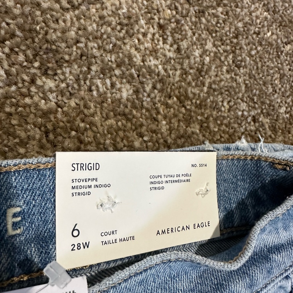 American Eagle Outfitters Women's Jeans - Dark and Light Blue 2pair bundle - Picture 12 of 15